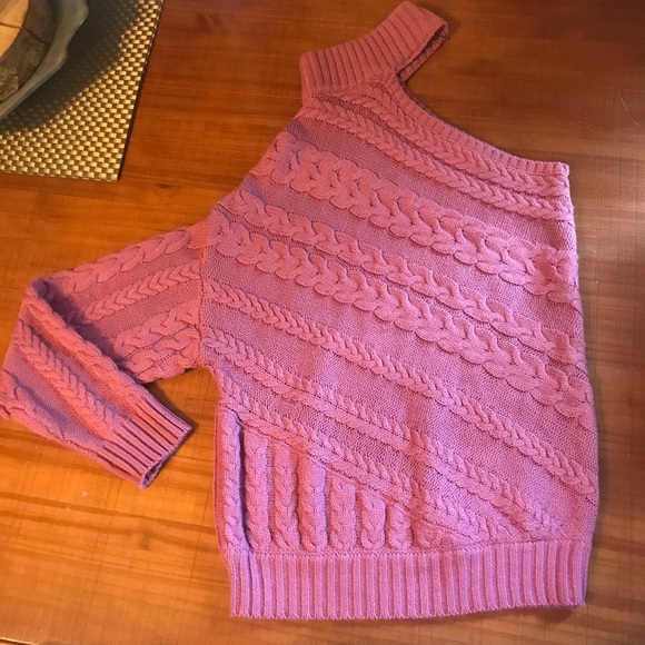 Pink Cable Knit Turtleneck Sweater - Picture 2 of 7
